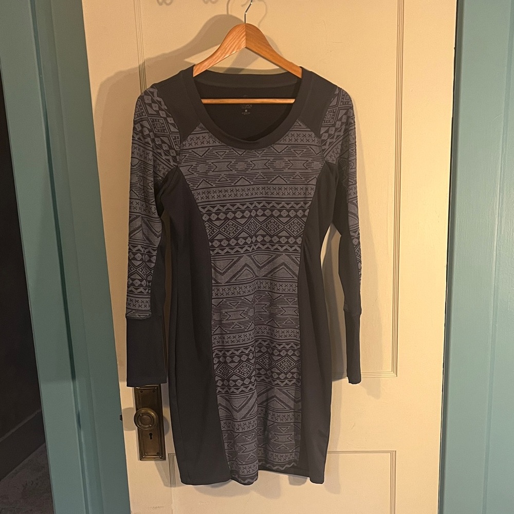 Balance Outdoor Geometric Gray Dress